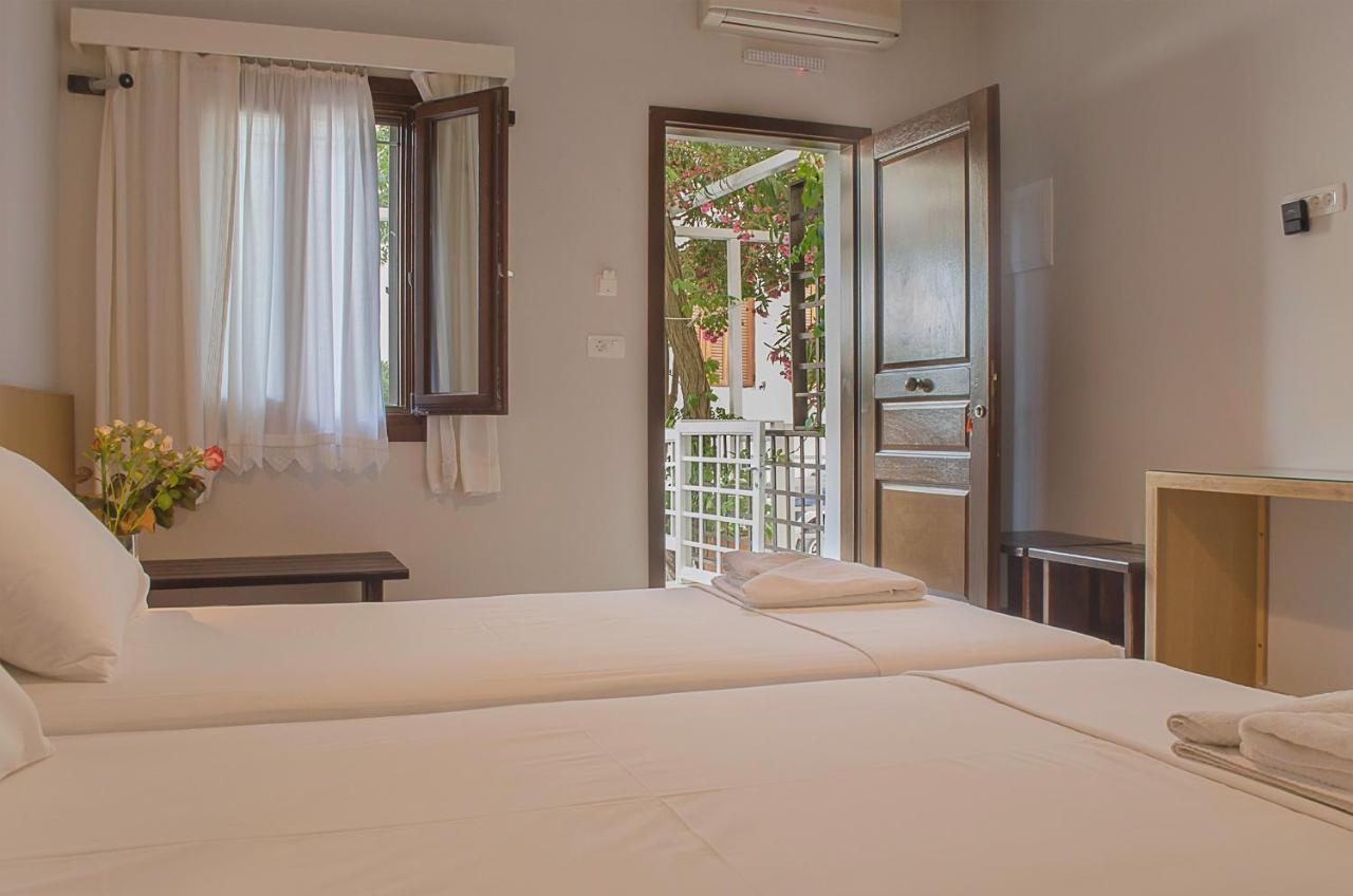 Kalypso Studios & Rooms Палеохора Экстерьер фото